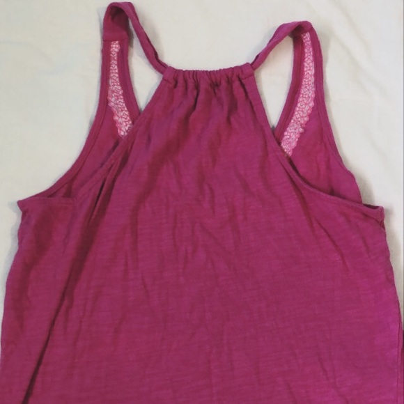 3/20$ Gap pink tank top camisol - Picture 4 of 4